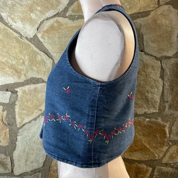 Vintage Handmade Denim Embroidered Vest 🌹 - Picture 3 of 8